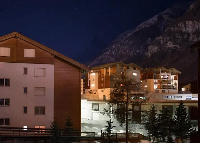 公寓 Big And Chique Matterhorn View 4 Per. 采尔马特